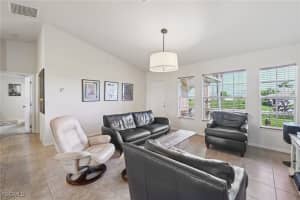 2002 15th Terrace, Cape Coral, FL 33909 - MLS#2025013550