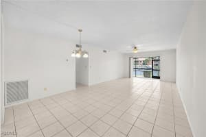 4525 Country Club Boulevard, Cape Coral, FL 33904 - MLS#2025013574