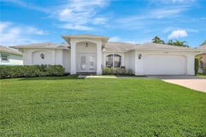 14801 Royal Oak Court, Fort Myers, FL 33919 - MLS#2025013599