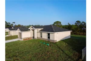 2905 38th Street, Lehigh Acres, FL 33971 - MLS#2025013609