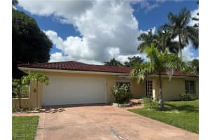 249 Alameda Avenue, Fort Myers, FL 33905 - MLS#2025013620