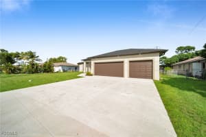 205 9th Place, Cape Coral, FL 33909 - MLS#2025013684