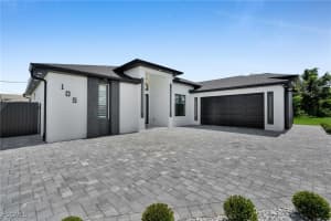 105 Nelson Road, Cape Coral, FL 33991 - MLS#2025013695
