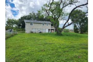 3218 24th Street, Lehigh Acres, FL 33976 - MLS#2025013707