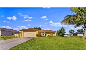 4600 Flora Avenue, Lehigh Acres, FL 33976 - MLS#2025013719