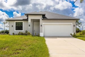 5017 Hummingbird Drive, Labelle, FL 33935 - MLS#2025013753