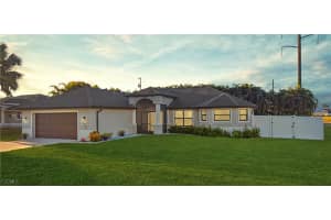 1922 29th Terrace, Cape Coral, FL 33914 - MLS#2025013759
