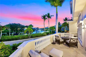 27710 Marina Isle Court, Bonita Springs, FL 34134 - MLS#2025013814