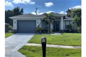 20 Roanoke Dr, Fort Myers