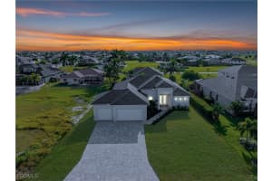821 37th Place, Cape Coral, FL 33993 - MLS#2025013846