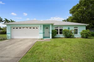 2932 Holly Rd, Fort Myers