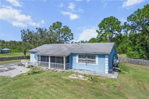 4121 16th Ave Ne, Naples
