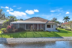 10824 Pond Ridge Drive, Fort Myers, FL 33913 - MLS#2025013937