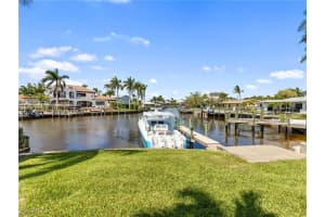 450 Keenan Avenue, Fort Myers, FL 33919 Sold 11/21/25