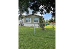 712 Maryland Avenue, Clewiston, FL 33440 - MLS#2025014048