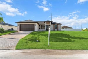 2300 8th Terrace, Cape Coral, FL 33993 - MLS#2025014247