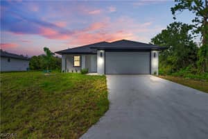 3224 53rd St W, Lehigh Acres