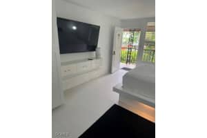 2555 9th Street, Naples, FL 34103 - MLS#2025014362