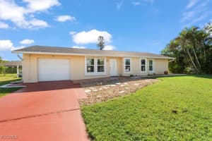 31 10th Avenue, Cape Coral, FL 33909 - MLS#2025014367