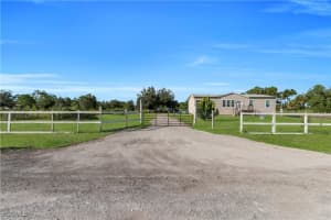 7824 8th Pl, Labelle, FL 33935 - MLS#2025014433