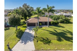 2738 4th Terrace, Cape Coral, FL 33993 - MLS#2025014465