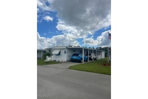 75 Hacienda Boulevard, Fort Myers, FL 33905 - MLS#2025014498