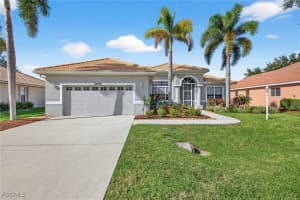 24980 Divot Dr, Bonita Springs