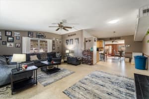 298 Lakeview Dr, North Fort Myers