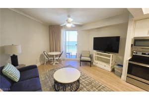 200 Estero Boulevard, Fort Myers Beach, FL 33931 Sold 11/21/25