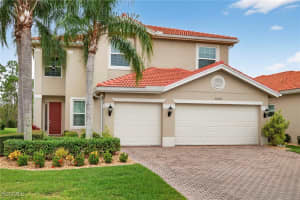 10168 Mimosa Silk Dr, Fort Myers