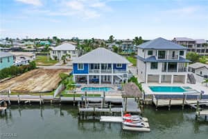 256 Ibis Street, Fort Myers Beach, FL 33931 - MLS#2025014701