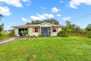 2802 73rd St W, Lehigh Acres