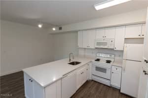 6481 Aragon Way, Fort Myers, FL 33966 - MLS#2025014742