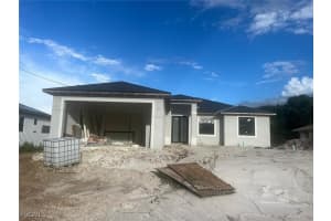 906 Fred Ave N, Lehigh Acres