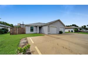 324/326 16th Place, Cape Coral, FL 33990 - MLS#2025014905