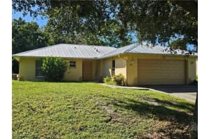 910 Naples Avenue, Lehigh Acres, FL 33974 - MLS#2025014941
