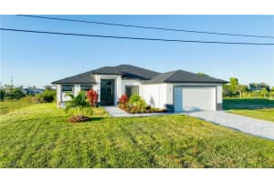 313 5th Terrace, Cape Coral, FL 33909 - MLS#2025014959