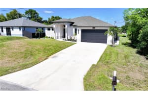 3014 6th Street, Lehigh Acres, FL 33971 - MLS#2025015025