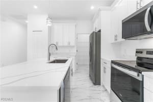 3227 Dale Street, Fort Myers, FL 33916 - MLS#2025015075