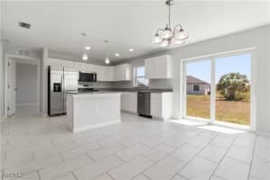 8022 Melody Circle, Labelle, FL 33935 - MLS#2025015076