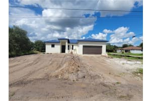 3707 15th Street, Lehigh Acres, FL 33972 - MLS#2025015085