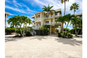255 Periwinkle Way, Sanibel, FL 33957 - MLS#2025015105