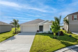 19770 Lavender Field Ct, Lehigh Acres