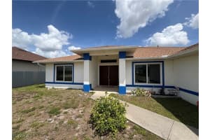 1417 Ne 4th Pl, Cape Coral