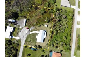 3824 Helms Court, Fort Myers, FL 33905 - MLS#2025015332
