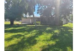 2463 Laurel Lane, North Fort Myers, FL 33917 - MLS#2025015367