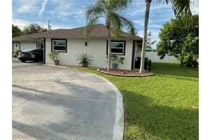 320 28th Terrace, Cape Coral, FL 33904 - MLS#2025015396