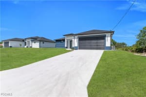 2802 44th Street, Lehigh Acres, FL 33971 - MLS#2025015410