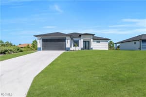 2804 44th Street, Lehigh Acres, FL 33971 - MLS#2025015417