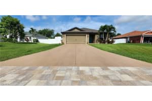 706 9th Court, Cape Coral, FL 33991 - MLS#2025015418